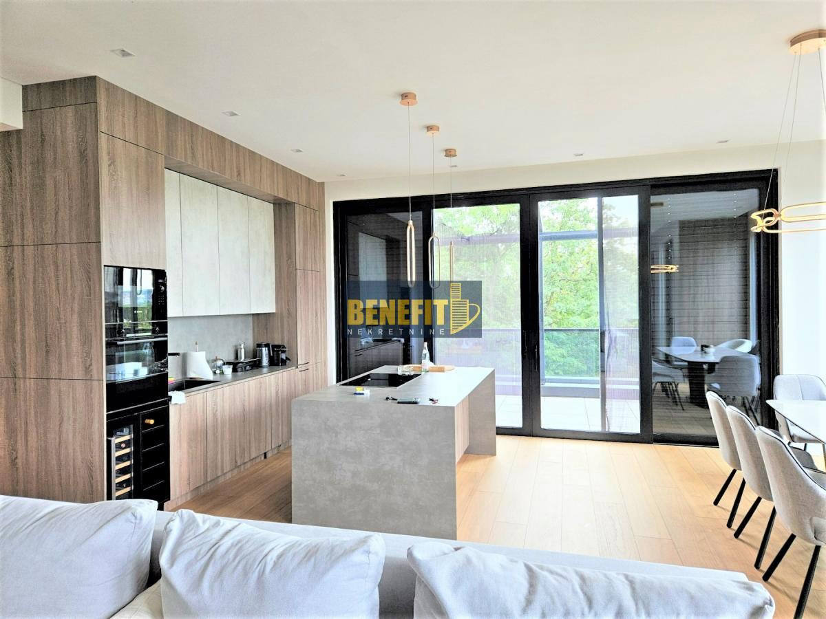 Квартира, 1862 м², 1 200 000$ — FAKTOR