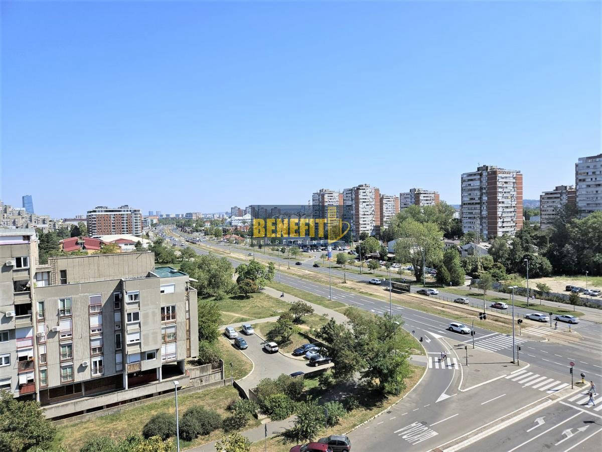 Квартира, 969 м², 252 000$ — FAKTOR