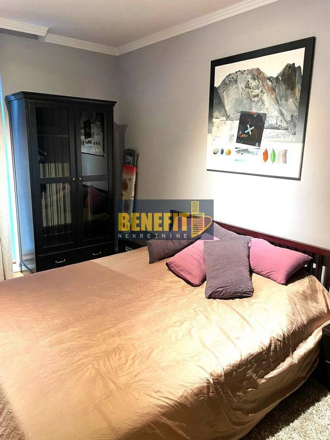 Квартира, 710 м², 235 000$ — FAKTOR