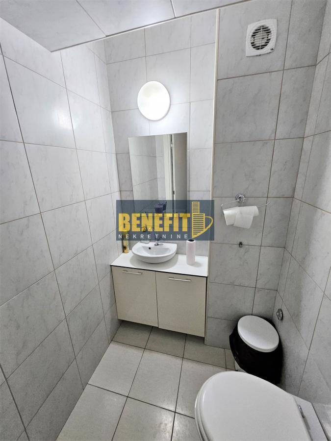 Квартира, 969 м², 252 000$ — FAKTOR