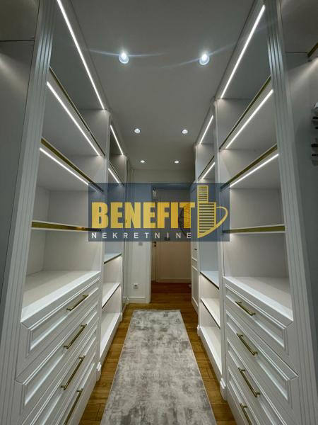 Квартира, 1884 м², 1 150 000$ — FAKTOR