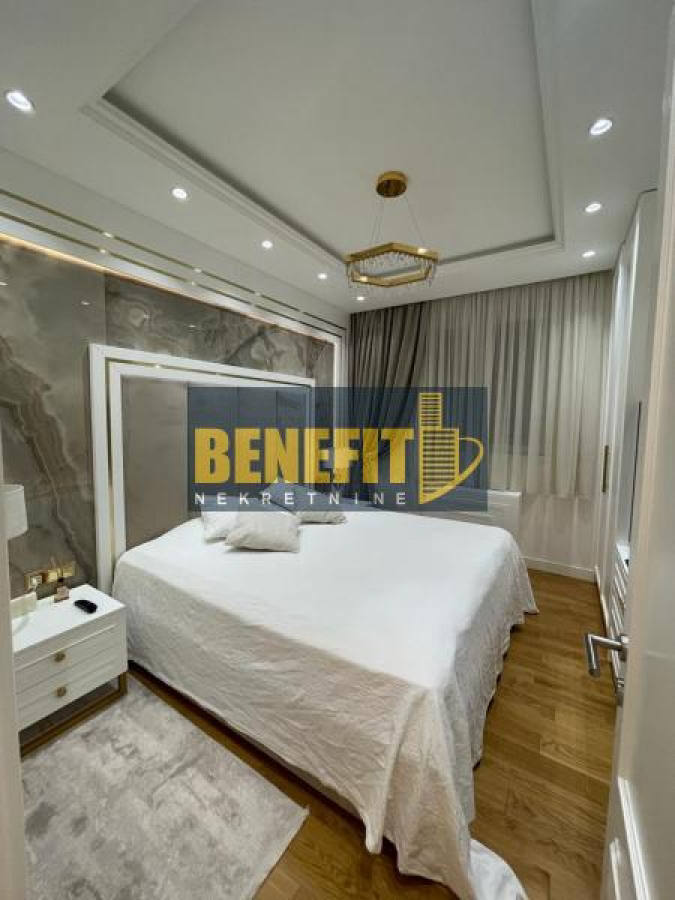 Квартира, 1884 м², 1 150 000$ — FAKTOR