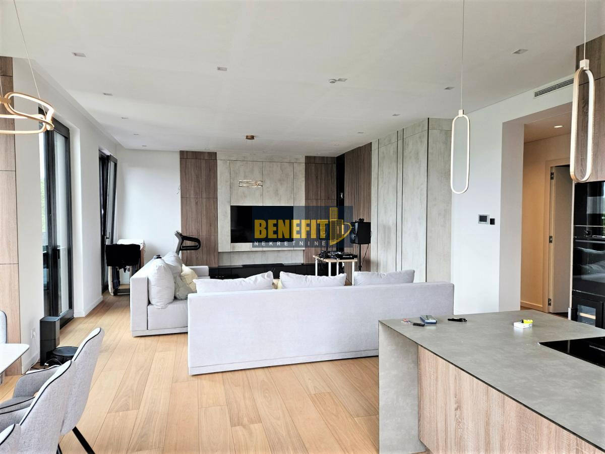 Квартира, 1862 м², 1 200 000$ — FAKTOR