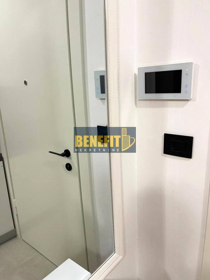 Квартира, 312 м², 102 000$ — FAKTOR