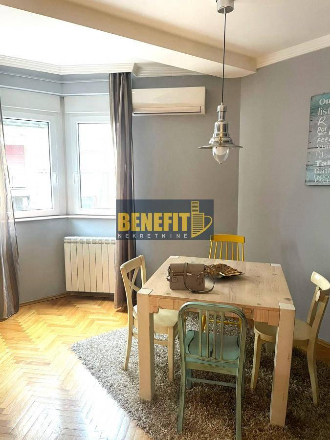 Квартира, 710 м², 235 000$ — FAKTOR