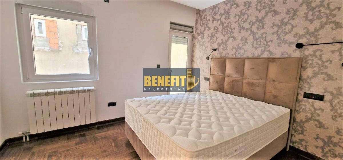 Квартира, 710 м², 268 000$ — FAKTOR