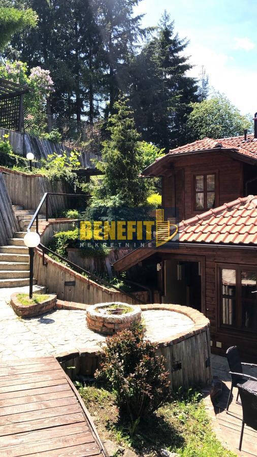 Коммерческая недвижимость, 4575 м², 890 000$ — FAKTOR