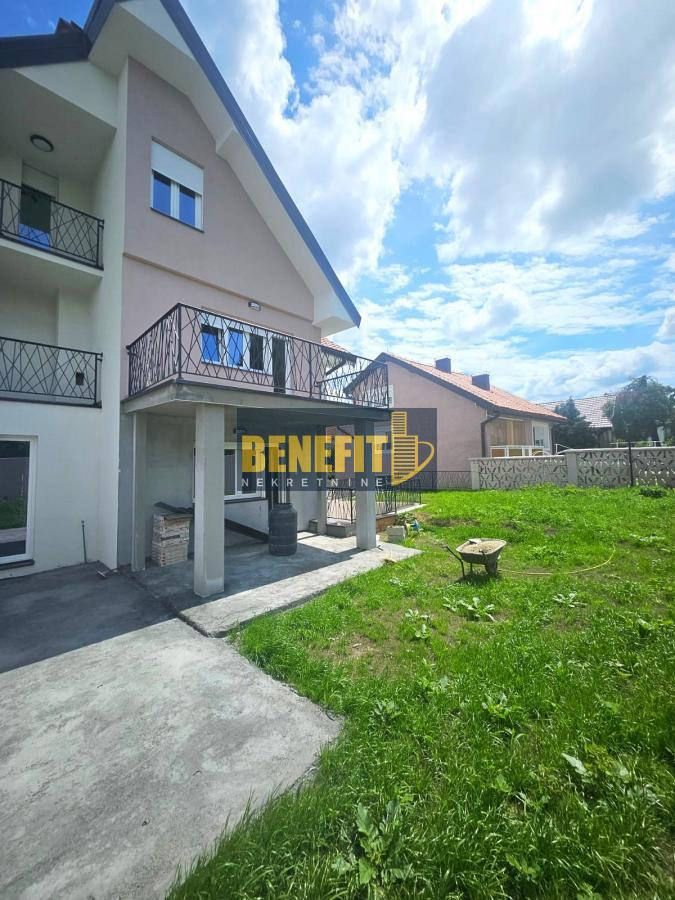 Квартира, 1615 м², 290 000$ — FAKTOR
