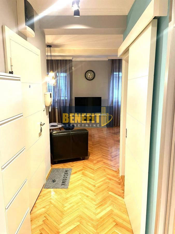 Квартира, 710 м², 235 000$ — FAKTOR