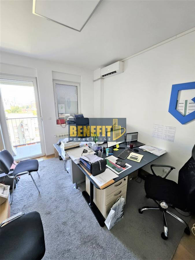 Квартира, 969 м², 252 000$ — FAKTOR