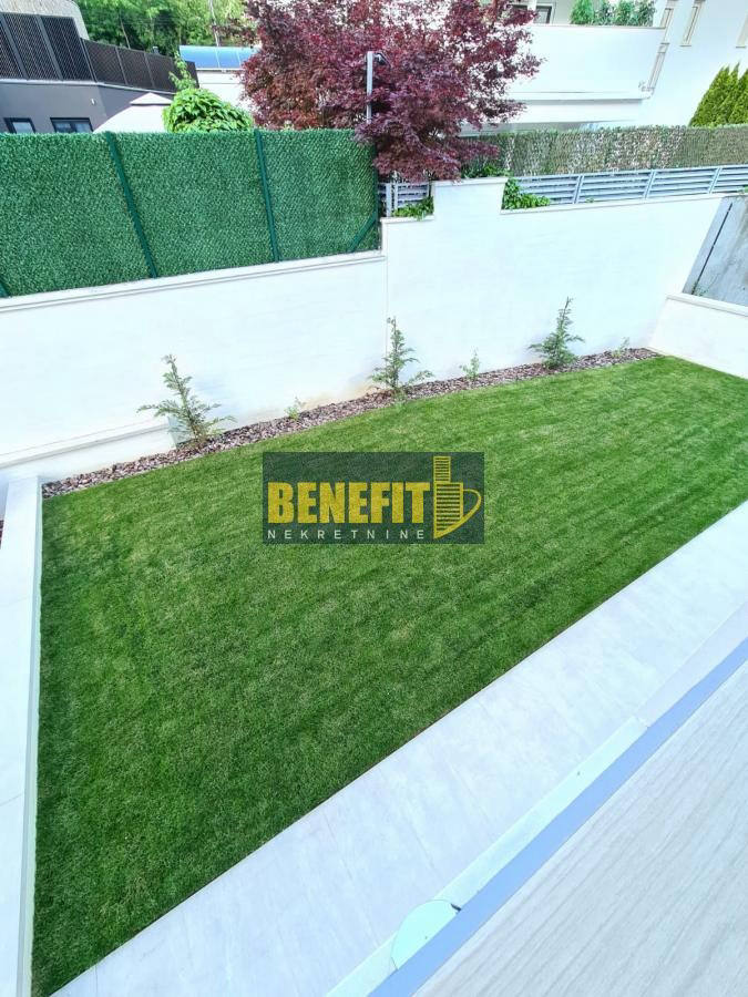 Квартира, 1938 м², 800 000$ — FAKTOR