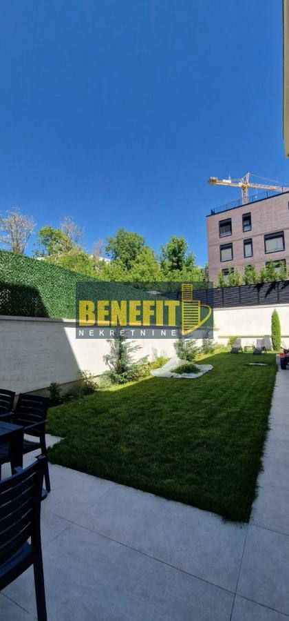 Квартира, 2368 м², 880 000$ — FAKTOR