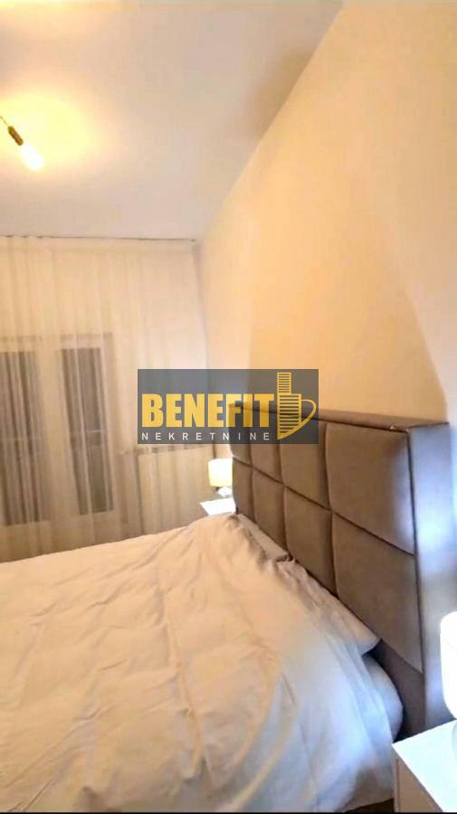 Квартира, 915 м², 360 000$ — FAKTOR