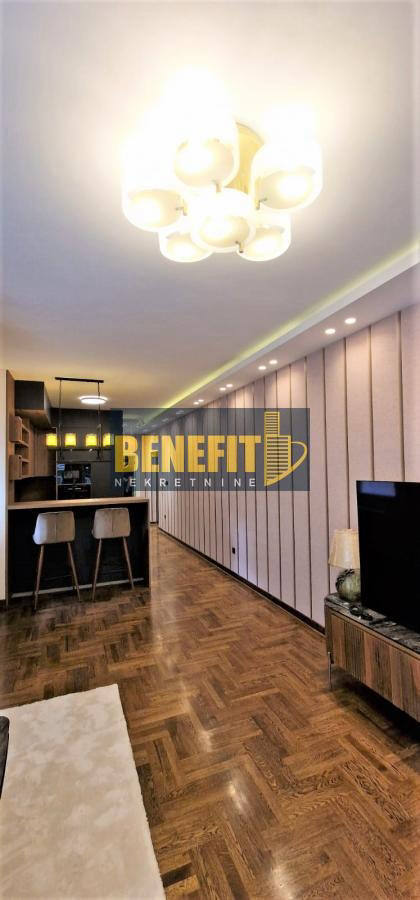 Квартира, 710 м², 268 000$ — FAKTOR