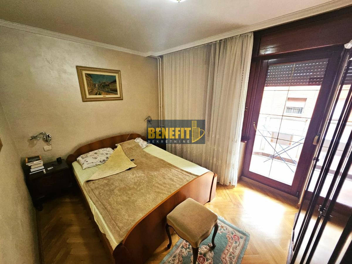 Квартира, 1615 м², 557 000$ — FAKTOR