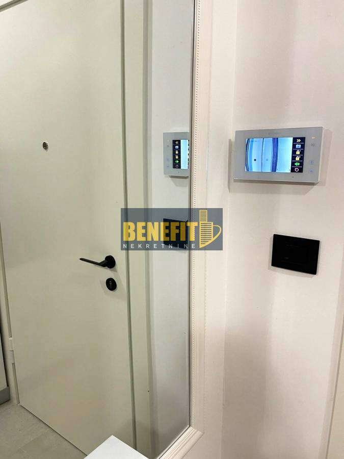 Квартира, 312 м², 102 000$ — FAKTOR