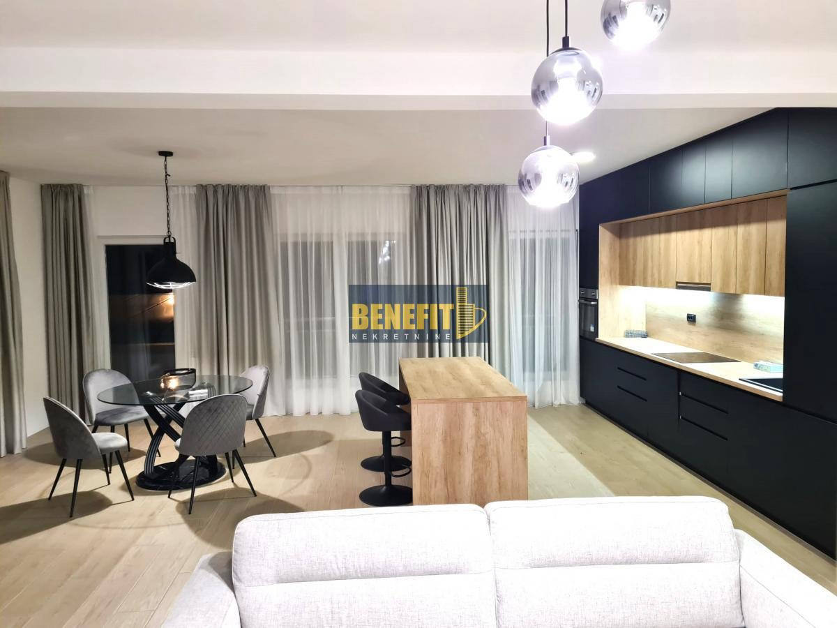 Квартира, 1561 м², 630 000$ — FAKTOR