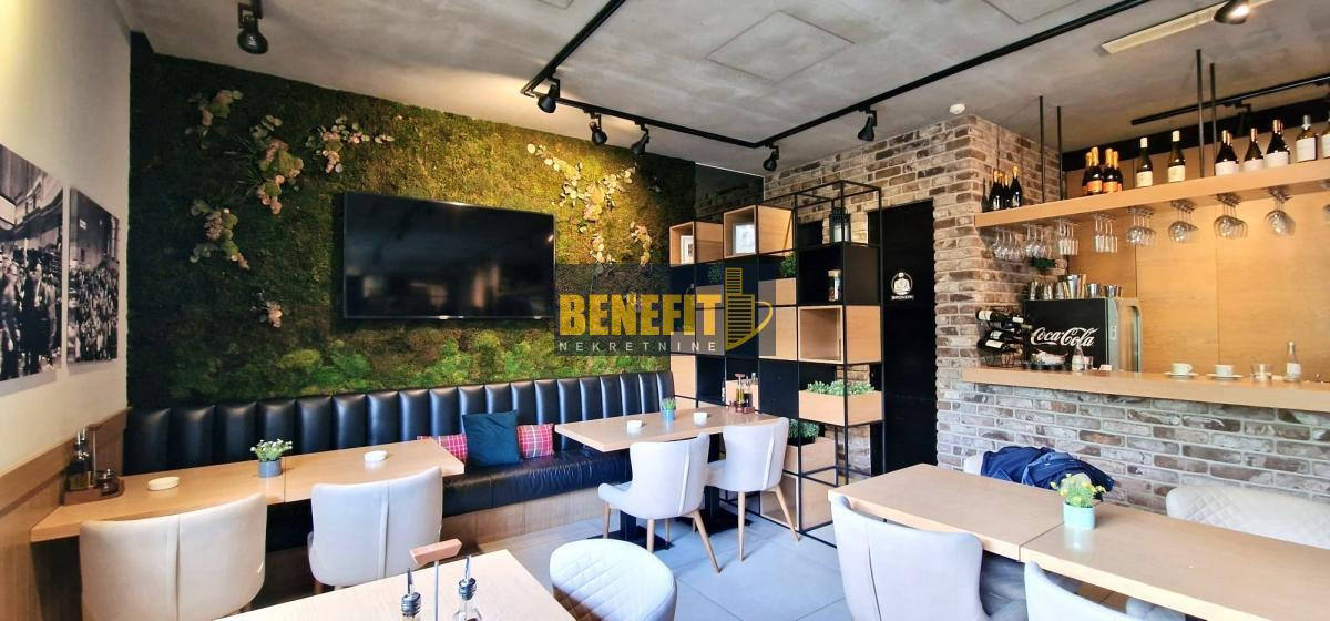 Коммерческая недвижимость, 2433 м², 980 000$ — FAKTOR