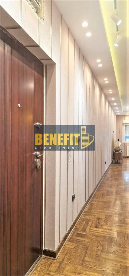 Квартира, 710 м², 268 000$ — FAKTOR