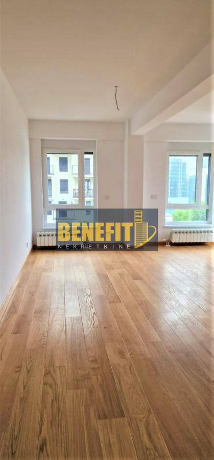 Квартира, 807 м², 263 500$ — FAKTOR
