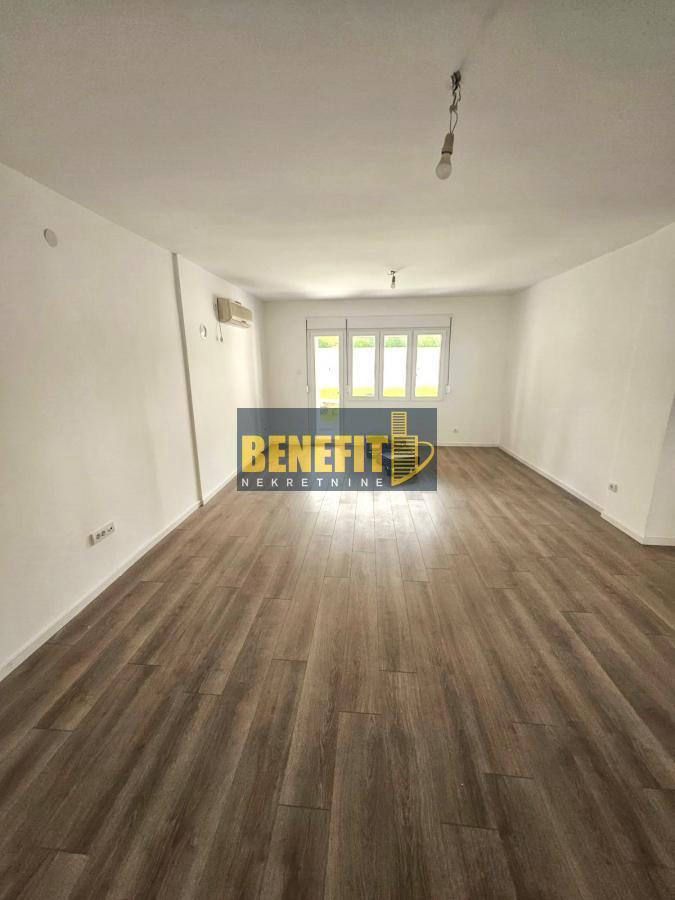 Квартира, 1615 м², 290 000$ — FAKTOR