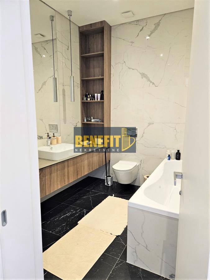 Квартира, 1862 м², 1 200 000$ — FAKTOR