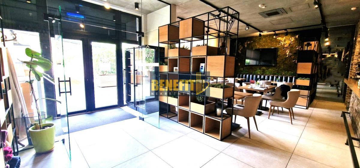 Коммерческая недвижимость, 2433 м², 980 000$ — FAKTOR
