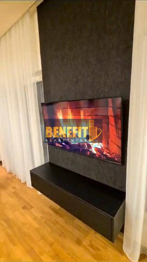 Квартира, 915 м², 360 000$ — FAKTOR