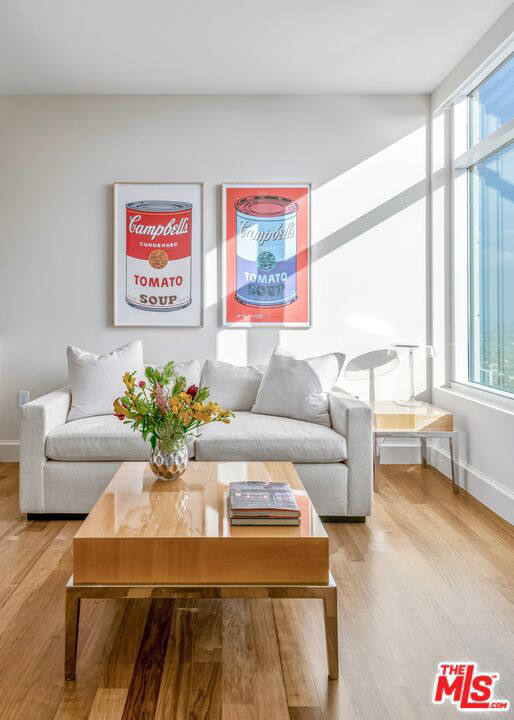 Квартира, 4450 м², 13 995 000$ — FAKTOR