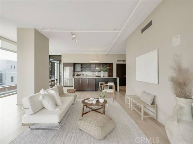 Квартира, 1689 м², 1 539 999$ — FAKTOR