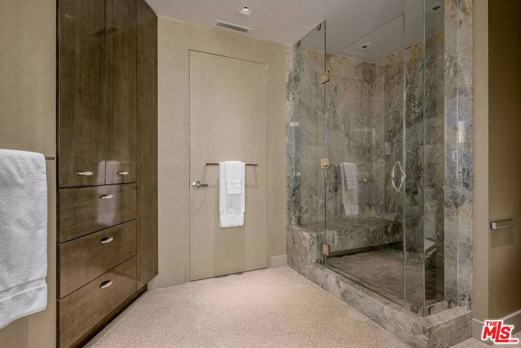 Квартира, 5283 м², 14 000 000$ — FAKTOR