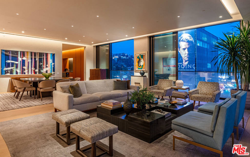 Квартира, 3880 м², 13 950 000$ — FAKTOR