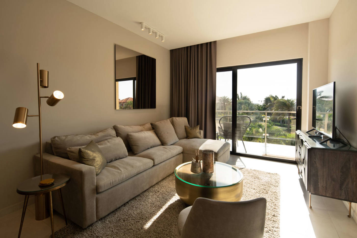 Квартира, 646 м², 290 000$ — FAKTOR