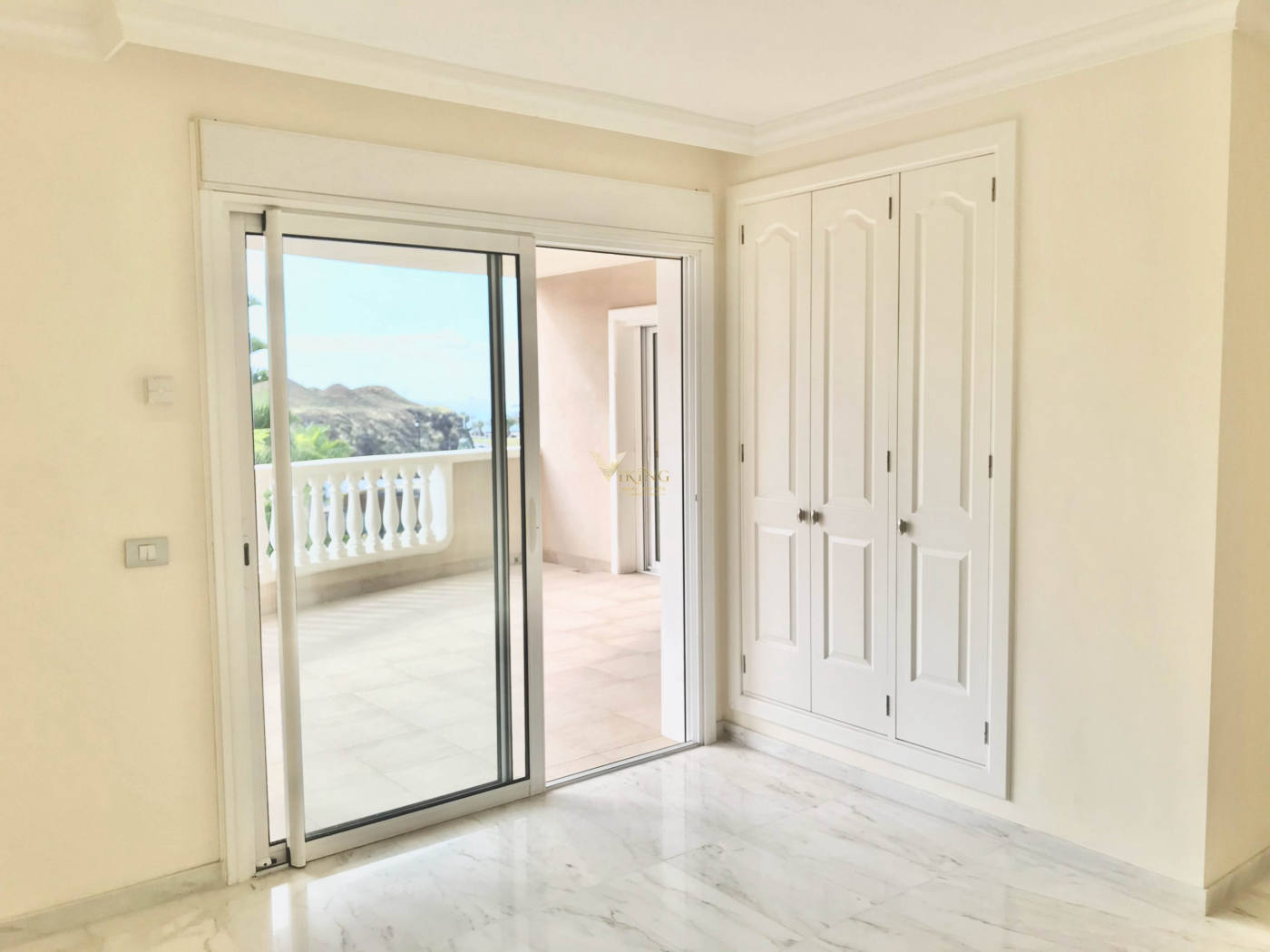 Квартира, 1249 м², 385 000$ — FAKTOR