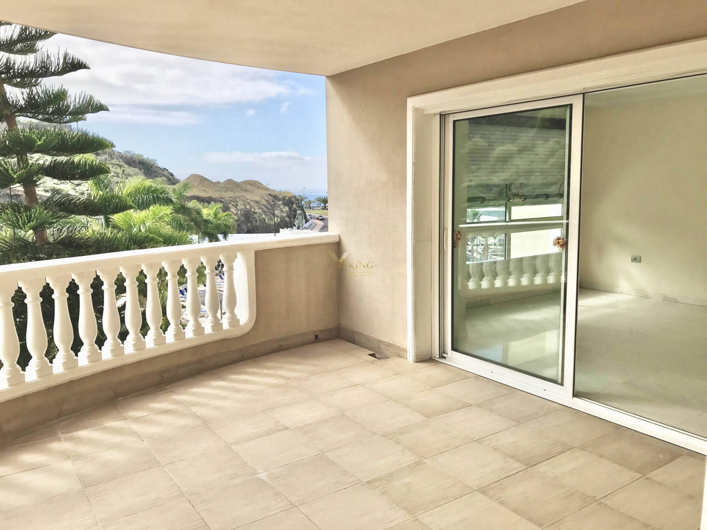 Квартира, 1249 м², 385 000$ — FAKTOR