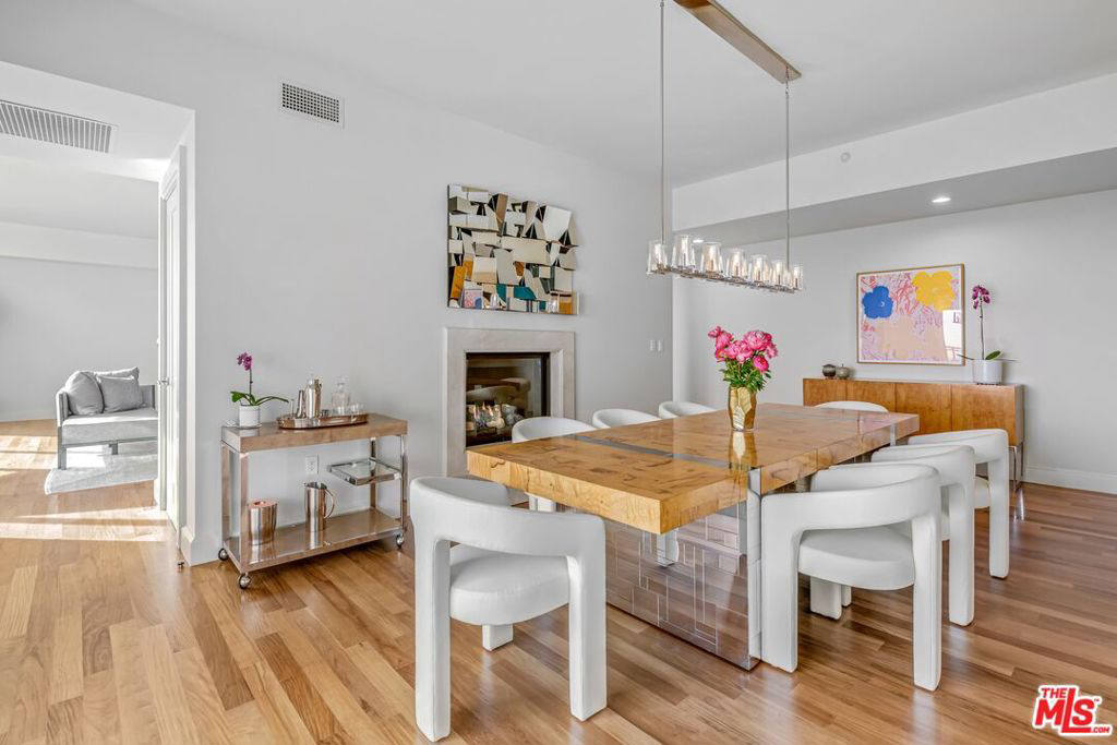 Квартира, 4450 м², 13 995 000$ — FAKTOR