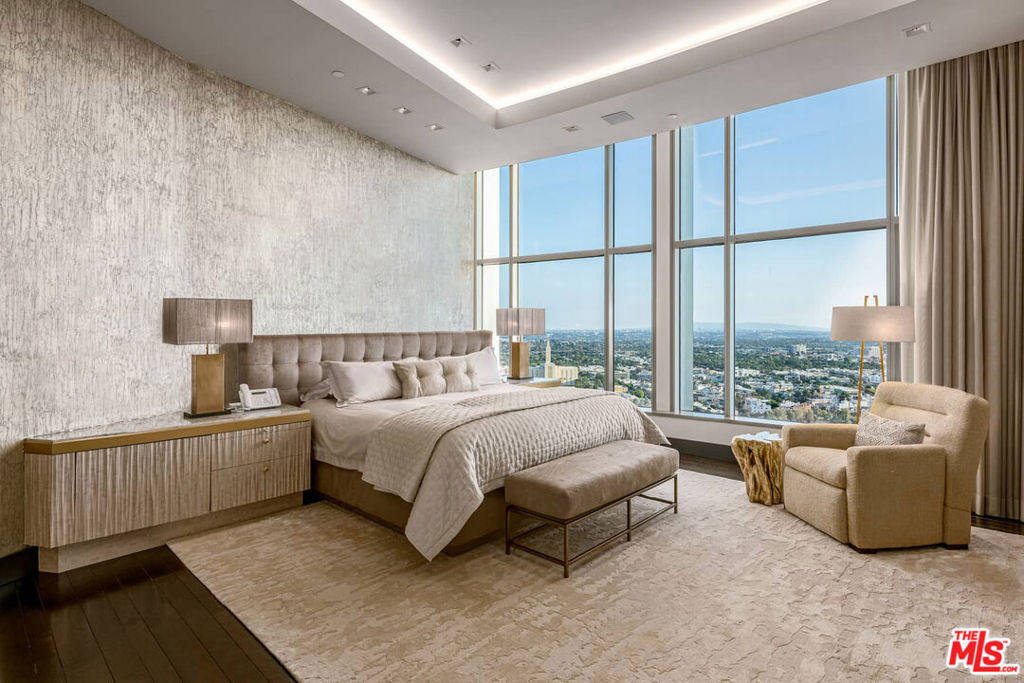 Квартира, 5283 м², 14 000 000$ — FAKTOR