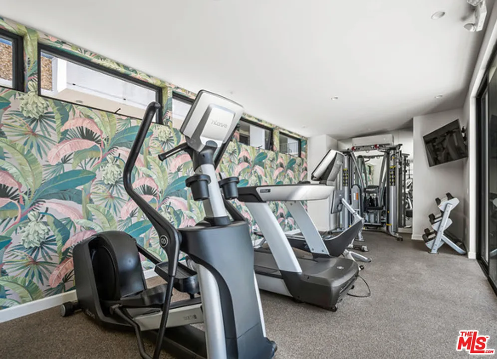 Квартира, 304 м², 399 000$ — FAKTOR