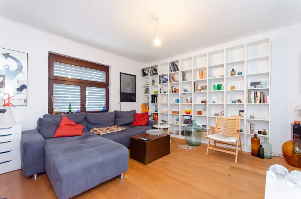 Комерційна нерухомість, 2895 м², 695 000$ — FAKTOR