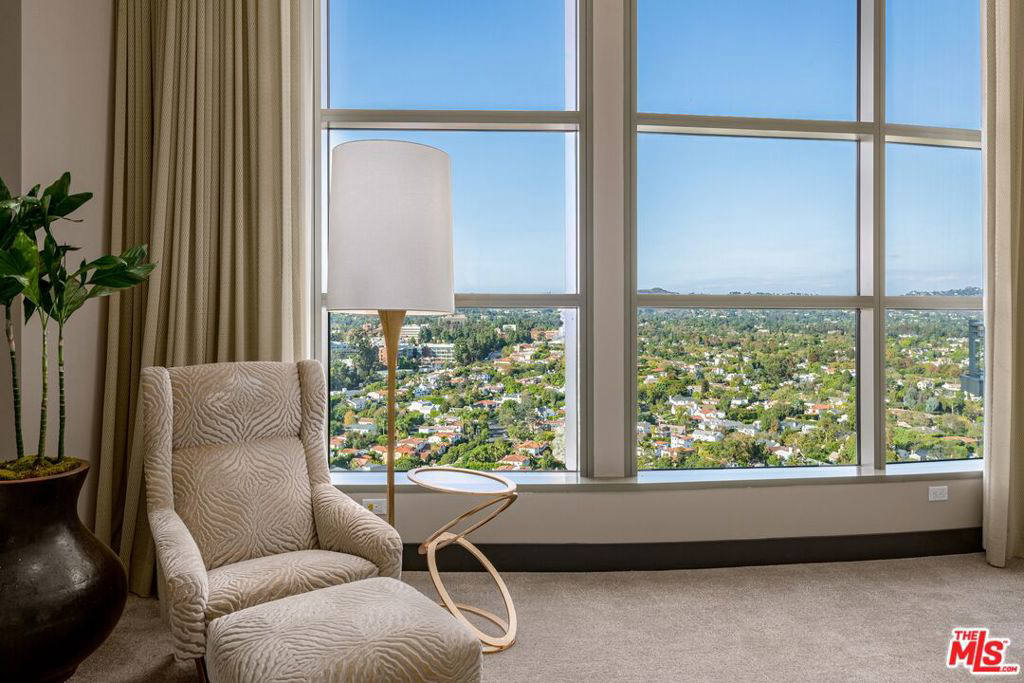 Квартира, 5283 м², 14 000 000$ — FAKTOR