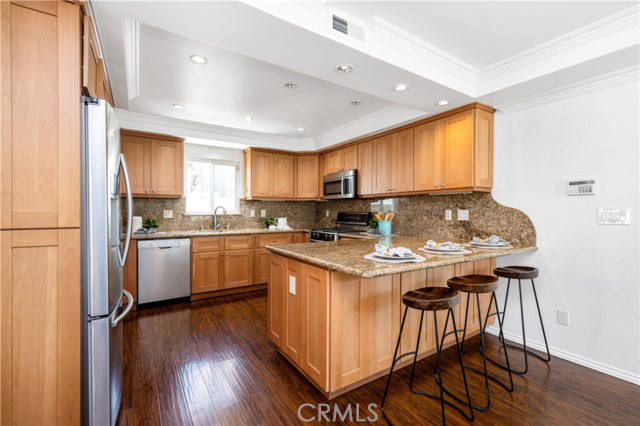 Квартира, 2055 м², 1 129 000$ — FAKTOR