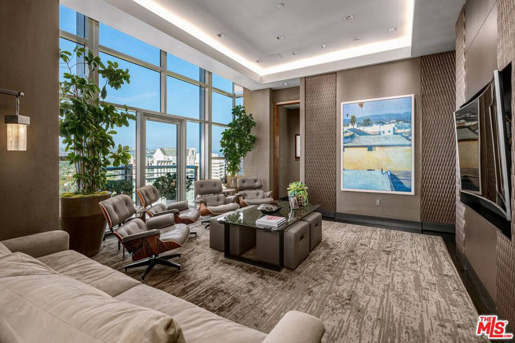 Квартира, 5283 м², 14 000 000$ — FAKTOR