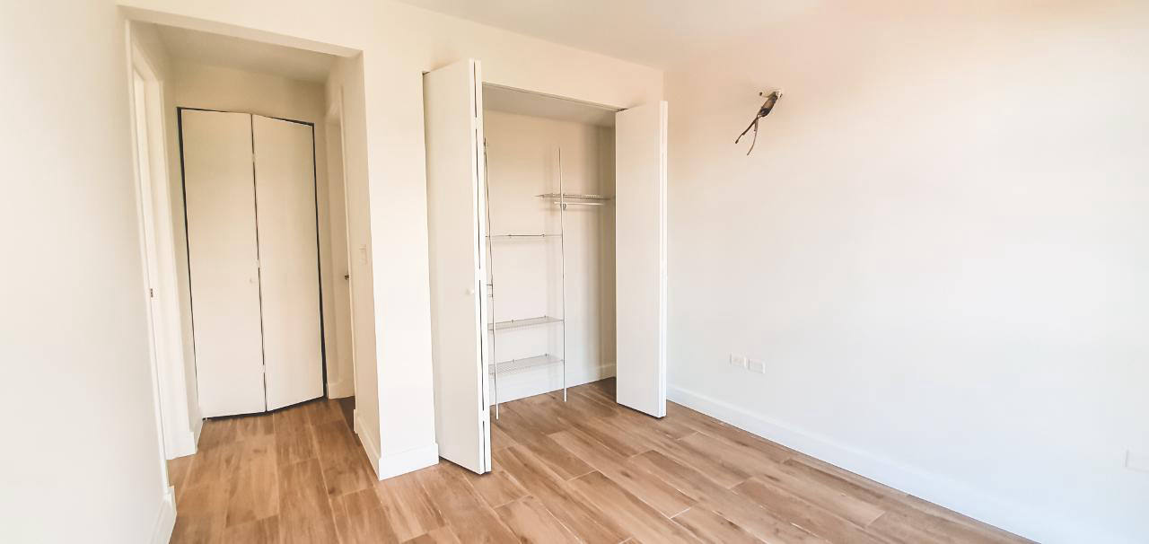 Квартира, 1937 м², 580 800$ — FAKTOR