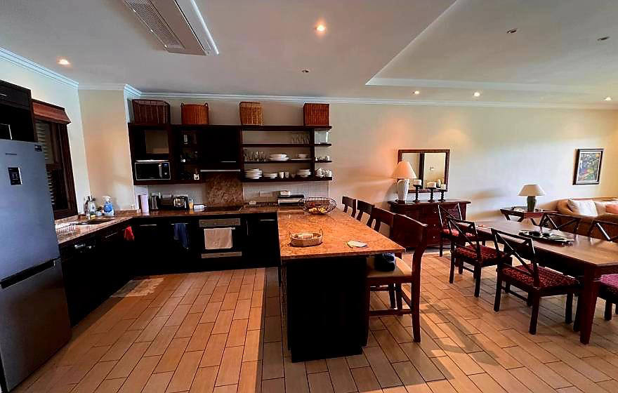 Квартира, 1076 м², 630 000$ — FAKTOR