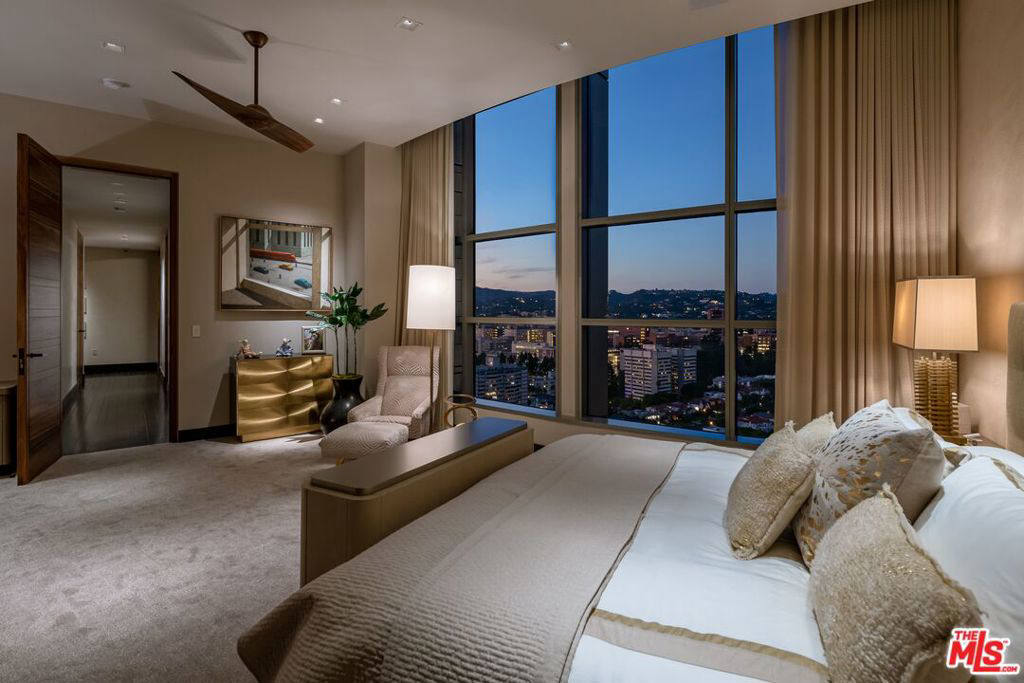 Квартира, 5283 м², 14 000 000$ — FAKTOR