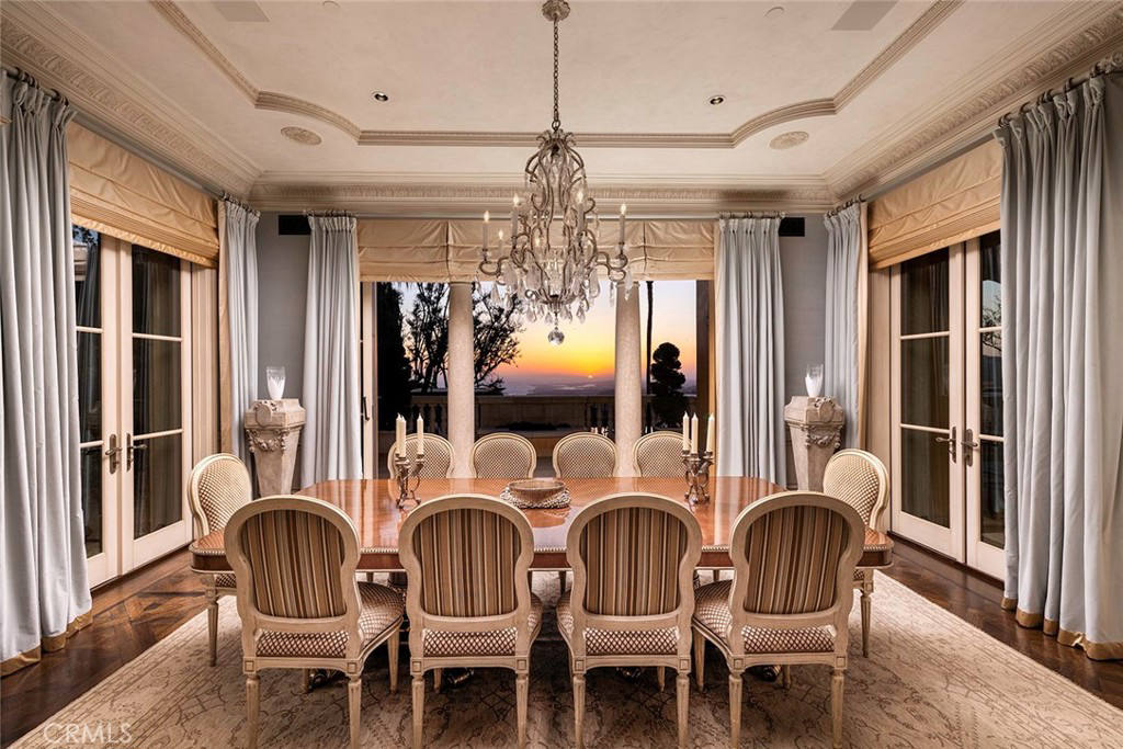 Квартира, 15000 м², 59 800 000$ — FAKTOR