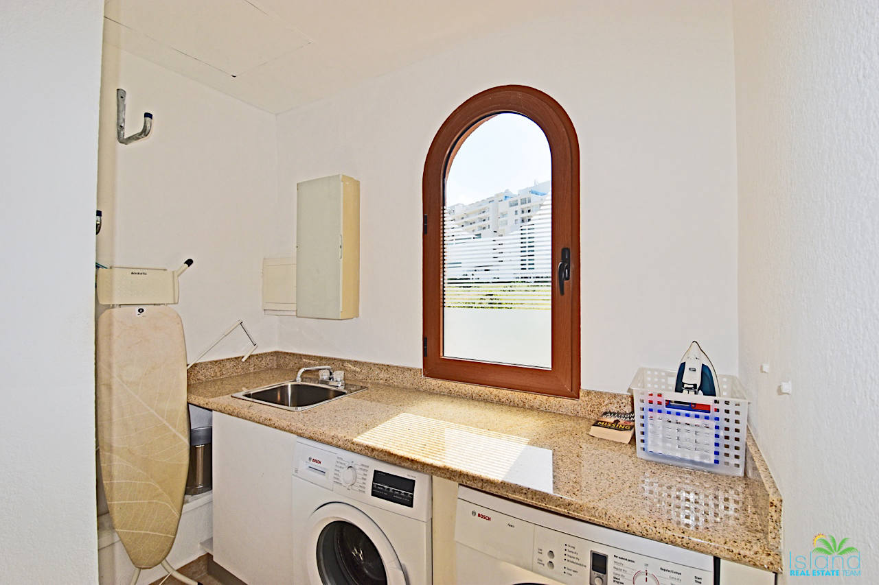Квартира, 1399 м², 599 000$ — FAKTOR