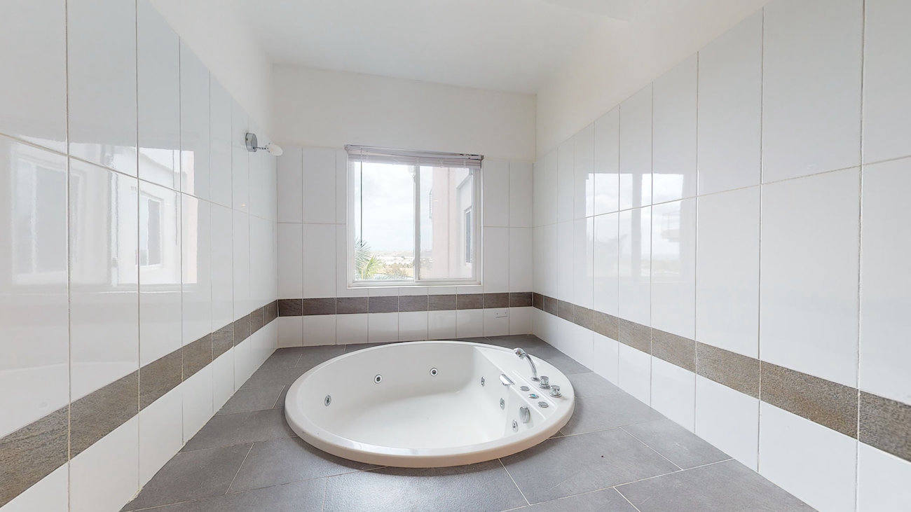Квартира, 1668 м², 499 000$ — FAKTOR