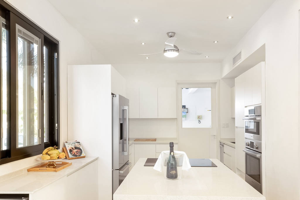 Квартира, 4628 м², 2 800 000$ — FAKTOR