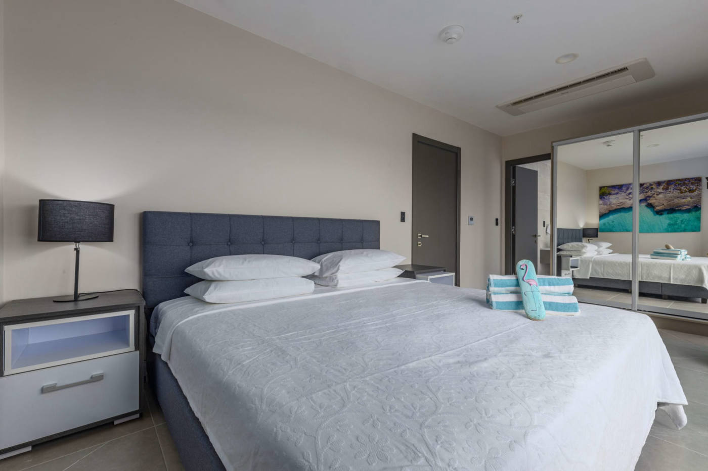 Квартира, 1991 м², 1 480 000$ — FAKTOR